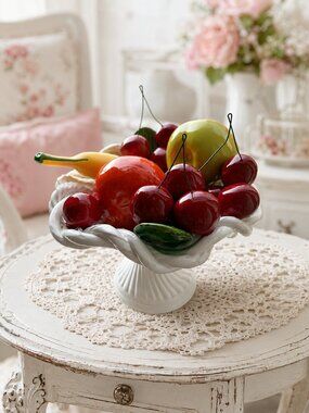 Vintage Made in Italy Capodimonte Ceramic Fruit Bowl Centrepiece